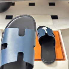顶级品质(配高档飞机盒✈️)Hermes 爱马仕🐎 H家 Lzmir凉拖鞋系列经典款男士拖鞋 经典H型平 顶级品质(配高档飞机盒✈️)Hermes 爱马仕🐎 H家 Lzmir凉拖鞋系列经典款男士拖鞋 经典H型平