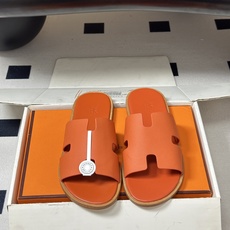 顶级品质(配高档飞机盒✈️)Hermes 爱马仕🐎 H家 Lzmir凉拖鞋系列经典款男士拖鞋 经典H型平 顶级品质(配高档飞机盒✈️)Hermes 爱马仕🐎 H家 Lzmir凉拖鞋系列经典款男士拖鞋 经典H型平