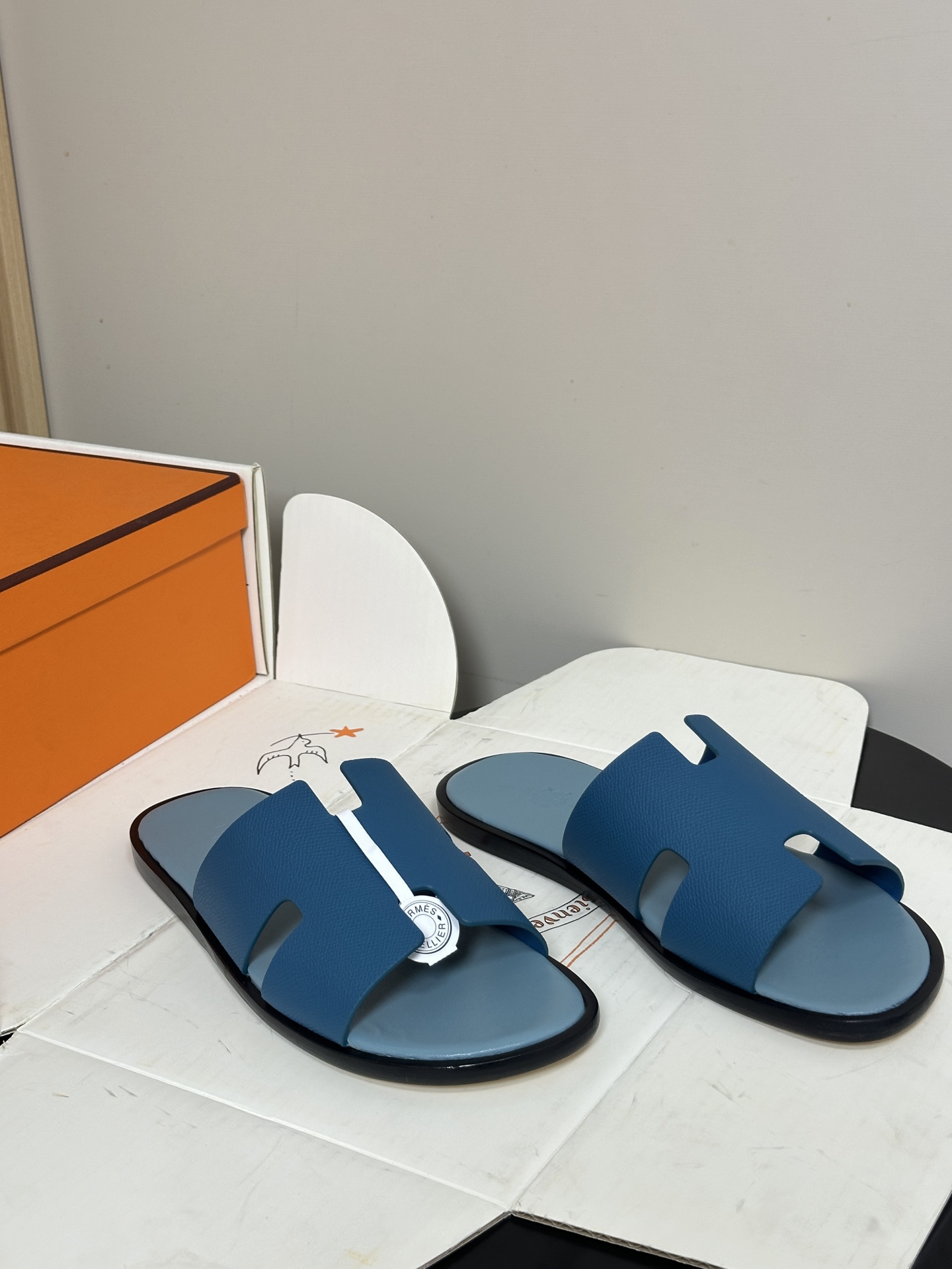 顶级品质（配高档飞机盒✈️）Hermes 爱马仕🐎 H家 Lzmir凉拖鞋系列经典款男士拖鞋 经典H型平