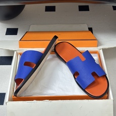 顶级品质(配高档飞机盒✈️)Hermes 爱马仕🐎 H家 Lzmir凉拖鞋系列经典款男士拖鞋 经典H型平 顶级品质(配高档飞机盒✈️)Hermes 爱马仕🐎 H家 Lzmir凉拖鞋系列经典款男士拖鞋 经典H型平