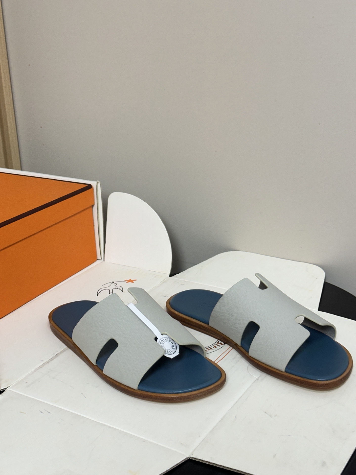 顶级品质（配高档飞机盒✈️）Hermes 爱马仕🐎 H家 Lzmir凉拖鞋系列经典款男士拖鞋 经典H型平