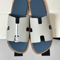 顶级品质(配高档飞机盒✈️)Hermes 爱马仕🐎 H家 Lzmir凉拖鞋系列经典款男士拖鞋 经典H型平 顶级品质(配高档飞机盒✈️)Hermes 爱马仕🐎 H家 Lzmir凉拖鞋系列经典款男士拖鞋 经典H型平