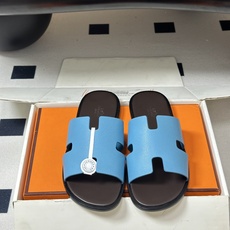 顶级品质(配高档飞机盒✈️)Hermes 爱马仕🐎 H家 Lzmir凉拖鞋系列经典款男士拖鞋 经典H型平 顶级品质(配高档飞机盒✈️)Hermes 爱马仕🐎 H家 Lzmir凉拖鞋系列经典款男士拖鞋 经典H型平