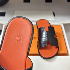 顶级品质(配高档飞机盒✈️)Hermes 爱马仕🐎 H家 Lzmir凉拖鞋系列经典款男士拖鞋 经典H型平 顶级品质(配高档飞机盒✈️)Hermes 爱马仕🐎 H家 Lzmir凉拖鞋系列经典款男士拖鞋 经典H型平