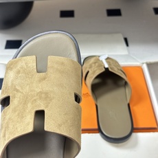 顶级品质(配高档飞机盒✈️)Hermes 爱马仕🐎 H家 Lzmir凉拖鞋系列经典款男士拖鞋 经典H型平 顶级品质(配高档飞机盒✈️)Hermes 爱马仕🐎 H家 Lzmir凉拖鞋系列经典款男士拖鞋 经典H型平