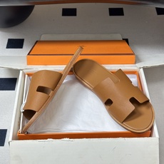 顶级品质(配高档飞机盒✈️)Hermes 爱马仕🐎 H家 Lzmir凉拖鞋系列经典款男士拖鞋 经典H型平 顶级品质(配高档飞机盒✈️)Hermes 爱马仕🐎 H家 Lzmir凉拖鞋系列经典款男士拖鞋 经典H型平