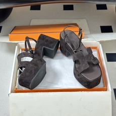 顶级品质(配高档飞机盒✈️)Hermes 爱马仕🐎 Jam30凉鞋系列 H家粗跟凉鞋 H 鞋面防水台高跟 顶级品质(配高档飞机盒✈️)Hermes 爱马仕🐎 Jam30凉鞋系列 H家粗跟凉鞋 H 鞋面防水台高跟