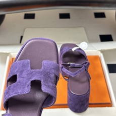 顶级品质(配高档飞机盒✈️)Hermes 爱马仕🐎 Jam30凉鞋系列 H家粗跟凉鞋 H 鞋面防水台高跟 顶级品质(配高档飞机盒✈️)Hermes 爱马仕🐎 Jam30凉鞋系列 H家粗跟凉鞋 H 鞋面防水台高跟