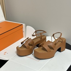 顶级品质(配高档飞机盒✈️)Hermes 爱马仕🐎 Jam30凉鞋系列 H家粗跟凉鞋 H 鞋面防水台高跟 顶级品质(配高档飞机盒✈️)Hermes 爱马仕🐎 Jam30凉鞋系列 H家粗跟凉鞋 H 鞋面防水台高跟