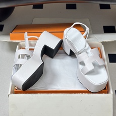 顶级品质(配高档飞机盒✈️)Hermes 爱马仕🐎 Jam30凉鞋系列 H家粗跟凉鞋 H 鞋面防水台高跟 顶级品质(配高档飞机盒✈️)Hermes 爱马仕🐎 Jam30凉鞋系列 H家粗跟凉鞋 H 鞋面防水台高跟