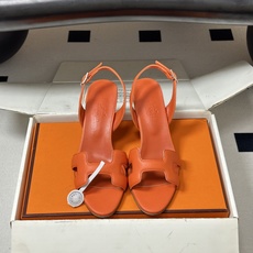 顶级品质(配高档飞机盒✈️)Hermes 爱马仕🐎 Joy凉鞋系列 H家经典款 细跟后扣带凉鞋手掌纹H鞋 顶级品质(配高档飞机盒✈️)Hermes 爱马仕🐎 Joy凉鞋系列 H家经典款 细跟后扣带凉鞋手掌纹H鞋