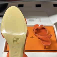 顶级品质(配高档飞机盒✈️)Hermes 爱马仕🐎 Joy凉鞋系列 H家经典款 细跟后扣带凉鞋手掌纹H鞋 顶级品质(配高档飞机盒✈️)Hermes 爱马仕🐎 Joy凉鞋系列 H家经典款 细跟后扣带凉鞋手掌纹H鞋