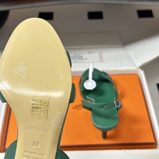 顶级品质(配高档飞机盒✈️)Hermes 爱马仕🐎 Joy凉鞋系列 H家经典款 细跟后扣带凉鞋手掌纹H鞋 顶级品质(配高档飞机盒✈️)Hermes 爱马仕🐎 Joy凉鞋系列 H家经典款 细跟后扣带凉鞋手掌纹H鞋