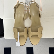 顶级品质(配高档飞机盒✈️)Hermes 爱马仕🐎 Joy凉鞋系列 H家经典款 细跟后扣带凉鞋手掌纹H鞋 顶级品质(配高档飞机盒✈️)Hermes 爱马仕🐎 Joy凉鞋系列 H家经典款 细跟后扣带凉鞋手掌纹H鞋