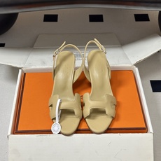 顶级品质(配高档飞机盒✈️)Hermes 爱马仕🐎 Joy凉鞋系列 H家经典款 细跟后扣带凉鞋手掌纹H鞋 顶级品质(配高档飞机盒✈️)Hermes 爱马仕🐎 Joy凉鞋系列 H家经典款 细跟后扣带凉鞋手掌纹H鞋