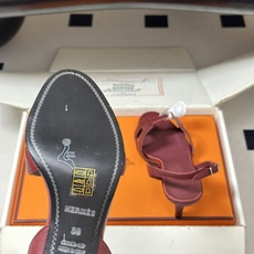 顶级品质(配高档飞机盒✈️)Hermes 爱马仕🐎 Joy凉鞋系列 H家经典款 细跟后扣带凉鞋手掌纹H鞋 顶级品质(配高档飞机盒✈️)Hermes 爱马仕🐎 Joy凉鞋系列 H家经典款 细跟后扣带凉鞋手掌纹H鞋