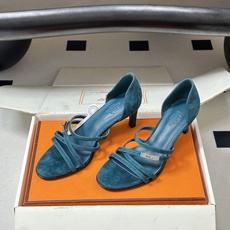 顶级品质(配高档飞机盒✈️)Hermes 爱马仕🐎 H家LiPstick 70凉鞋系列经典Kelly扣高 顶级品质(配高档飞机盒✈️)Hermes 爱马仕🐎 H家LiPstick 70凉鞋系列经典Kelly扣高