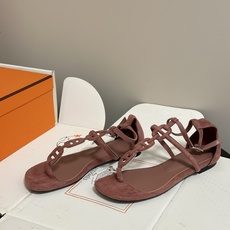 顶级品质(配高档飞机盒✈️)Hermes 爱马仕🐎 H家 2026ss春夏新款 Milos凉鞋系列经典猪 顶级品质(配高档飞机盒✈️)Hermes 爱马仕🐎 H家 2026ss春夏新款 Milos凉鞋系列经典猪