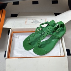 顶级品质(配高档飞机盒✈️)Hermes 爱马仕🐎 H家 2026ss春夏新款 Milos凉鞋系列经典猪 顶级品质(配高档飞机盒✈️)Hermes 爱马仕🐎 H家 2026ss春夏新款 Milos凉鞋系列经典猪
