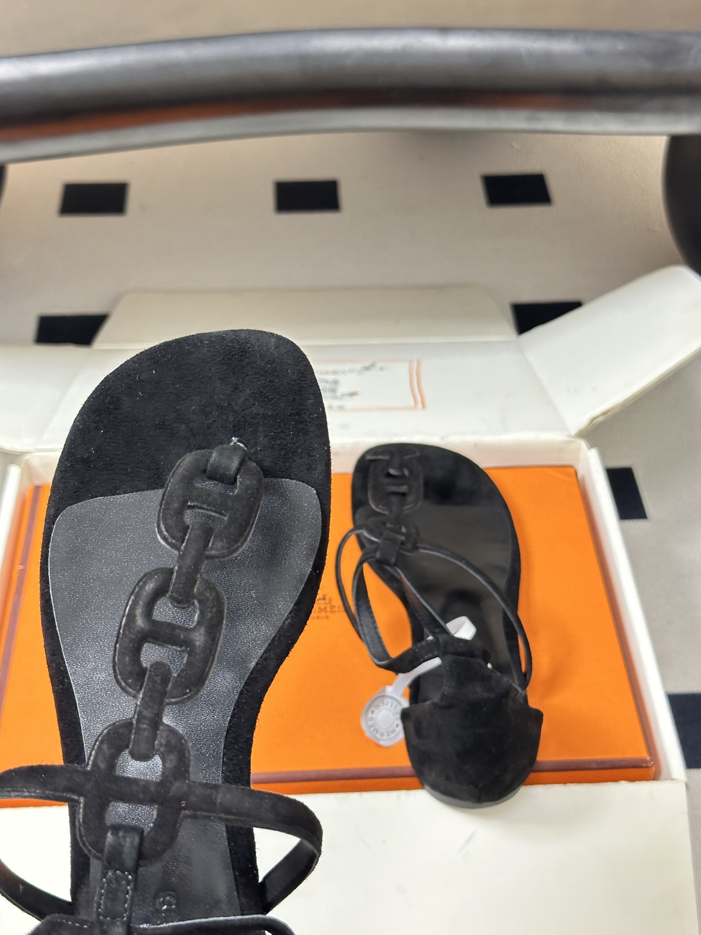 顶级品质（配高档飞机盒✈️）Hermes 爱马仕🐎 H家 2026ss春夏新款 Milos凉鞋系列经典猪