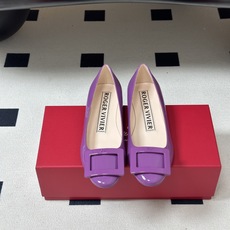 顶级品质2026早春新款 Roger vivier 罗杰维维亚 RV U Look漆皮芭蕾舞鞋圆头经典方 顶级品质2026早春新款 Roger vivier 罗杰维维亚 RV U Look漆皮芭蕾舞鞋圆头经典方