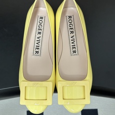 顶级品质2026早春新款 Roger vivier 罗杰维维亚 RV U Look漆皮芭蕾舞鞋圆头经典方 顶级品质2026早春新款 Roger vivier 罗杰维维亚 RV U Look漆皮芭蕾舞鞋圆头经典方