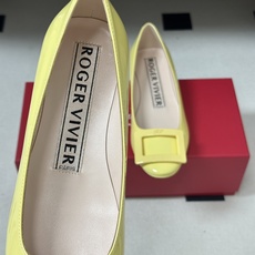 顶级品质2026早春新款 Roger vivier 罗杰维维亚 RV U Look漆皮芭蕾舞鞋圆头经典方 顶级品质2026早春新款 Roger vivier 罗杰维维亚 RV U Look漆皮芭蕾舞鞋圆头经典方