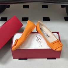 顶级品质2026早春新款 Roger vivier 罗杰维维亚 RV U Look漆皮芭蕾舞鞋圆头经典方 顶级品质2026早春新款 Roger vivier 罗杰维维亚 RV U Look漆皮芭蕾舞鞋圆头经典方