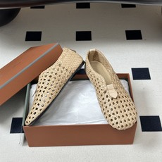 🔥爆炸款Loro Piana 诺悠翩雅 26s春夏新款 LP Floaty牛皮手工编织镂空乐福鞋老钱风复 🔥爆炸款Loro Piana 诺悠翩雅 26s春夏新款 LP Floaty牛皮手工编织镂空乐福鞋老钱风复