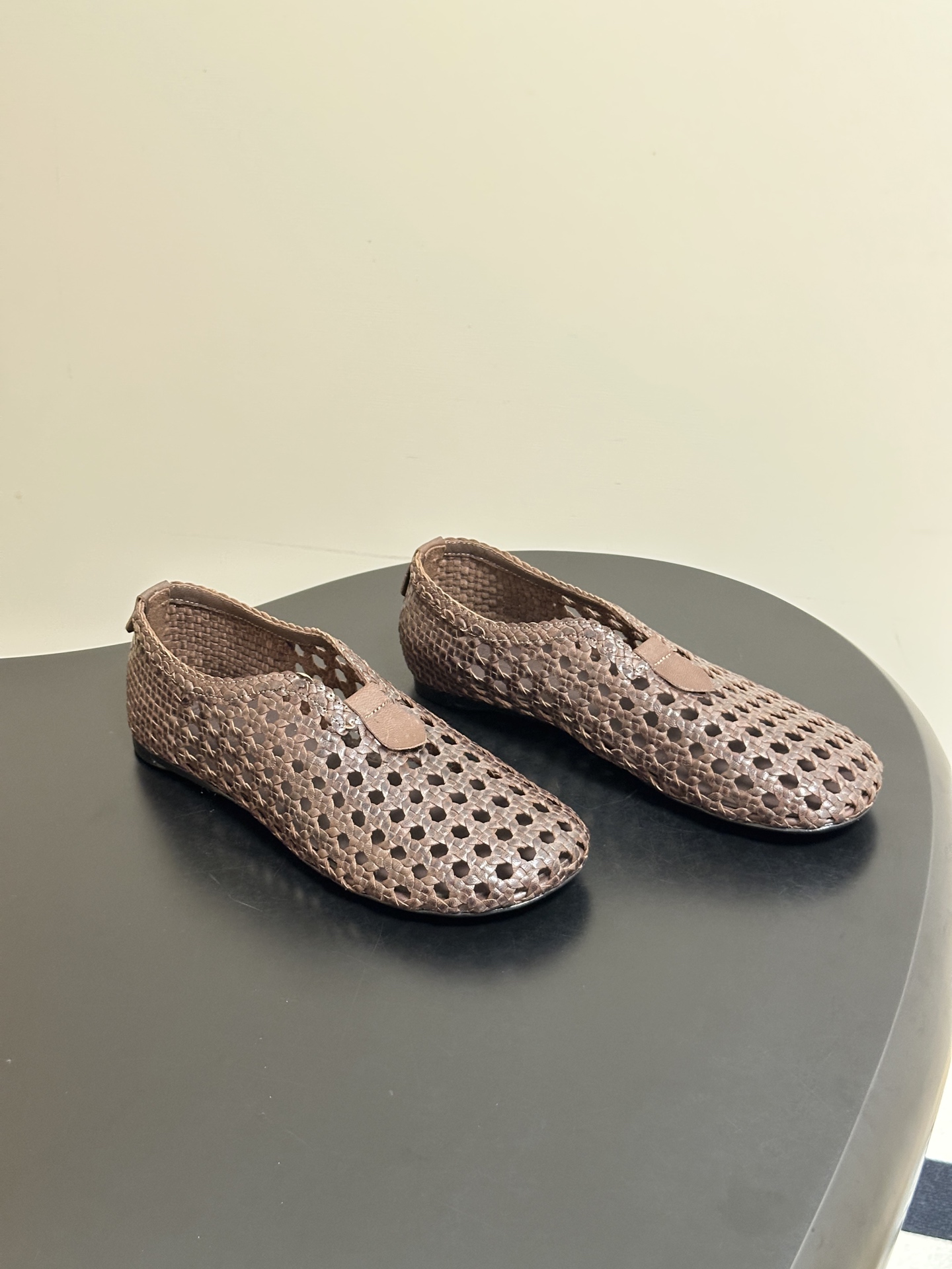 🔥爆炸款Loro Piana 诺悠翩雅 26s春夏新款 LP Floaty牛皮手工编织镂空乐福鞋老钱风复