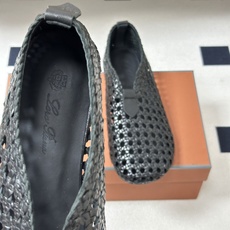 🔥爆炸款Loro Piana 诺悠翩雅 26s春夏新款 LP Floaty牛皮手工编织镂空乐福鞋老钱风复 🔥爆炸款Loro Piana 诺悠翩雅 26s春夏新款 LP Floaty牛皮手工编织镂空乐福鞋老钱风复
