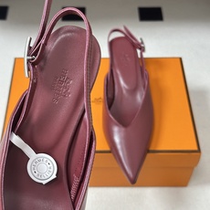 Hermes 爱马仕🐎 2026春夏新款 H家 Nicoletta40露跟凉鞋系列尖头Kelly扣高跟凉 Hermes 爱马仕🐎 2026春夏新款 H家 Nicoletta40露跟凉鞋系列尖头Kelly扣高跟凉