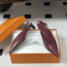Hermes 爱马仕🐎 2026春夏新款 H家 Nicoletta40露跟凉鞋系列尖头Kelly扣高跟凉 Hermes 爱马仕🐎 2026春夏新款 H家 Nicoletta40露跟凉鞋系列尖头Kelly扣高跟凉