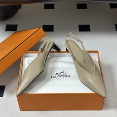 Hermes 爱马仕🐎 2026春夏新款 H家 Nicoletta40露跟凉鞋系列尖头Kelly扣高跟凉 Hermes 爱马仕🐎 2026春夏新款 H家 Nicoletta40露跟凉鞋系列尖头Kelly扣高跟凉
