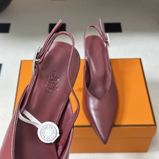 Hermes 爱马仕🐎 2026春夏新款 H家 Nicoletta70露跟凉鞋系列尖头Kelly扣高跟凉 Hermes 爱马仕🐎 2026春夏新款 H家 Nicoletta70露跟凉鞋系列尖头Kelly扣高跟凉