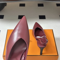 Hermes 爱马仕🐎 2026春夏新款 H家 Nicoletta70露跟凉鞋系列尖头Kelly扣高跟凉 Hermes 爱马仕🐎 2026春夏新款 H家 Nicoletta70露跟凉鞋系列尖头Kelly扣高跟凉