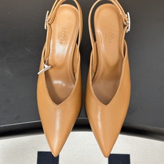 Hermes 爱马仕🐎 2026春夏新款 H家 Nicoletta70露跟凉鞋系列尖头Kelly扣高跟凉 Hermes 爱马仕🐎 2026春夏新款 H家 Nicoletta70露跟凉鞋系列尖头Kelly扣高跟凉