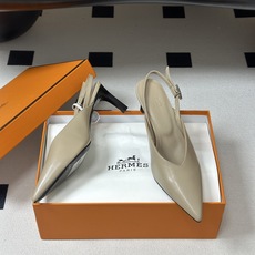 Hermes 爱马仕🐎 2026春夏新款 H家 Nicoletta70露跟凉鞋系列尖头Kelly扣高跟凉 Hermes 爱马仕🐎 2026春夏新款 H家 Nicoletta70露跟凉鞋系列尖头Kelly扣高跟凉
