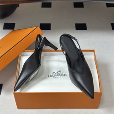 Hermes 爱马仕🐎 2026春夏新款 H家 Nicoletta70露跟凉鞋系列尖头Kelly扣高跟凉 Hermes 爱马仕🐎 2026春夏新款 H家 Nicoletta70露跟凉鞋系列尖头Kelly扣高跟凉