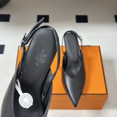 Hermes 爱马仕🐎 2026春夏新款 H家 Nicoletta70露跟凉鞋系列尖头Kelly扣高跟凉 Hermes 爱马仕🐎 2026春夏新款 H家 Nicoletta70露跟凉鞋系列尖头Kelly扣高跟凉