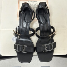 顶级品质(配高档飞机盒✈️)Hermes 爱马仕🐎 H家 2026 春夏新款 Liv凉鞋系列经典Kell 顶级品质(配高档飞机盒✈️)Hermes 爱马仕🐎 H家 2026 春夏新款 Liv凉鞋系列经典Kell