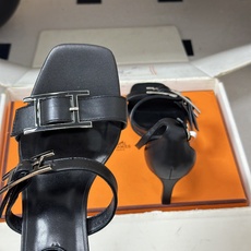 顶级品质(配高档飞机盒✈️)Hermes 爱马仕🐎 H家 2026 春夏新款 Liv凉鞋系列经典Kell 顶级品质(配高档飞机盒✈️)Hermes 爱马仕🐎 H家 2026 春夏新款 Liv凉鞋系列经典Kell