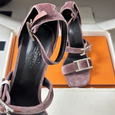 顶级品质(配高档飞机盒✈️)Hermes 爱马仕🐎 H家 2026 春夏新款 Liv凉鞋系列经典Kell 顶级品质(配高档飞机盒✈️)Hermes 爱马仕🐎 H家 2026 春夏新款 Liv凉鞋系列经典Kell