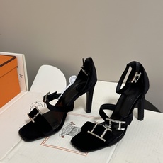 顶级品质(配高档飞机盒✈️)Hermes 爱马仕🐎 H家 2026 春夏新款 Liv凉鞋系列经典Kell 顶级品质(配高档飞机盒✈️)Hermes 爱马仕🐎 H家 2026 春夏新款 Liv凉鞋系列经典Kell
