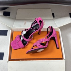 顶级品质(配高档飞机盒✈️)Hermes 爱马仕🐎 H家 2026 春夏新款 Liv凉鞋系列经典Kell 顶级品质(配高档飞机盒✈️)Hermes 爱马仕🐎 H家 2026 春夏新款 Liv凉鞋系列经典Kell