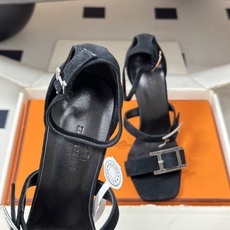顶级品质(配高档飞机盒✈️)Hermes 爱马仕🐎 H家 2026 春夏新款 Liv凉鞋系列经典Kell 顶级品质(配高档飞机盒✈️)Hermes 爱马仕🐎 H家 2026 春夏新款 Liv凉鞋系列经典Kell