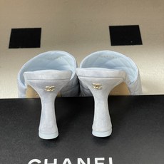 2026早春度假系列爆品🔥Chanel 小香26A 经典菱格鱼嘴蜜儿高跟拖鞋标志性双C扣凉拖鞋简约时尚, 2026早春度假系列爆品🔥Chanel 小香26A 经典菱格鱼嘴蜜儿高跟拖鞋标志性双C扣凉拖鞋简约时尚,