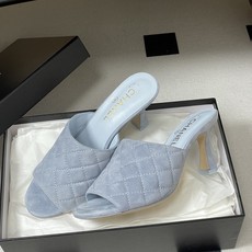 2026早春度假系列爆品🔥Chanel 小香26A 经典菱格鱼嘴蜜儿高跟拖鞋标志性双C扣凉拖鞋简约时尚, 2026早春度假系列爆品🔥Chanel 小香26A 经典菱格鱼嘴蜜儿高跟拖鞋标志性双C扣凉拖鞋简约时尚,