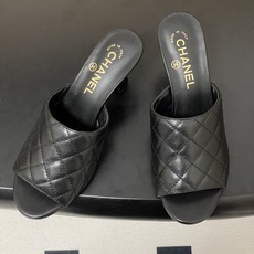 2026早春度假系列爆品🔥Chanel 小香26A 经典菱格鱼嘴蜜儿高跟拖鞋标志性双C扣凉拖鞋简约时尚, 2026早春度假系列爆品🔥Chanel 小香26A 经典菱格鱼嘴蜜儿高跟拖鞋标志性双C扣凉拖鞋简约时尚,