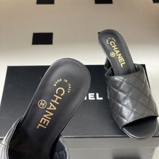2026早春度假系列爆品🔥Chanel 小香26A 经典菱格鱼嘴蜜儿高跟拖鞋标志性双C扣凉拖鞋简约时尚, 2026早春度假系列爆品🔥Chanel 小香26A 经典菱格鱼嘴蜜儿高跟拖鞋标志性双C扣凉拖鞋简约时尚,